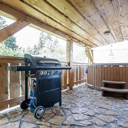 度假居 Drevenica Rybarie S Kupacou Kadou *